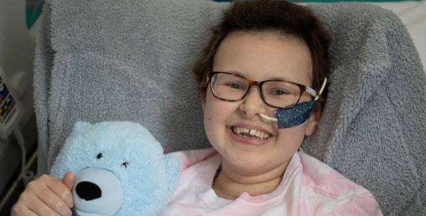 یک درمان تجربی به یک دختر 13 ساله یاری کرد تا سرطان خونش بهبود پیدا کند: مهندسی سلول های T