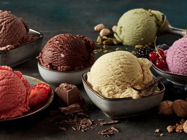 8 مدل طرز تهیه بستنی رژیمی بدون شکر مقوی و سالم